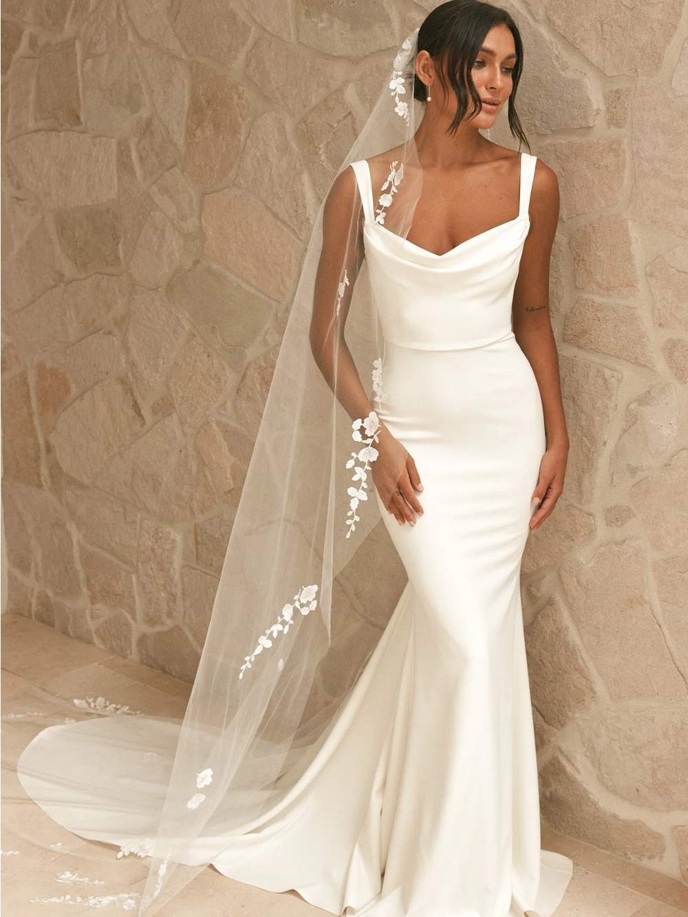Grace Gown Grave Loves Lace